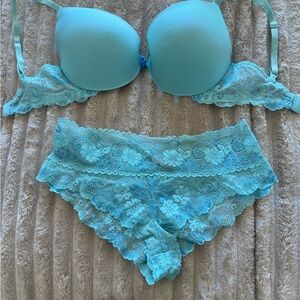 Victoria Secret Angel Lace Lingerie Set